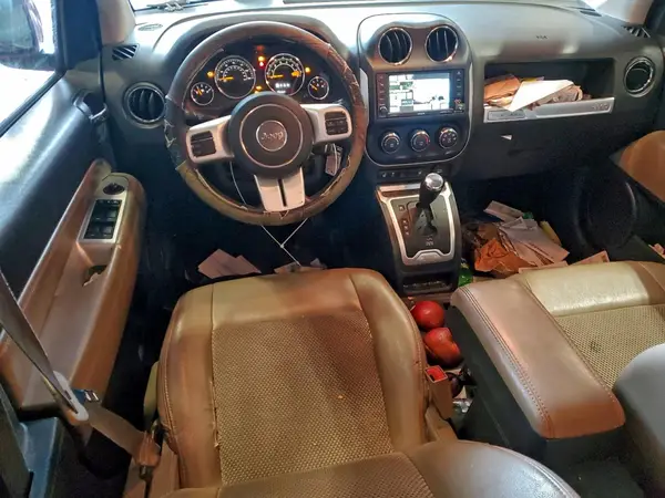 1C4NJDEB0GD588523 2016 JEEP COMPASS - Image 8