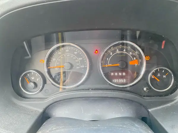 1C4NJDEB0GD598842 2016 JEEP COMPASS - Image 8