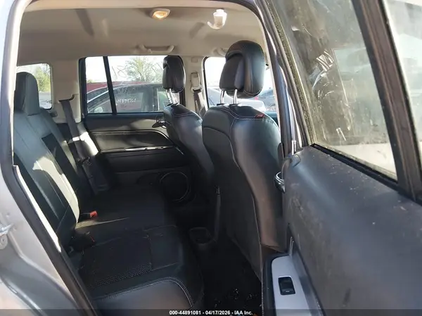 1C4NJDEB0GD630981 2016 JEEP COMPASS - Image 8