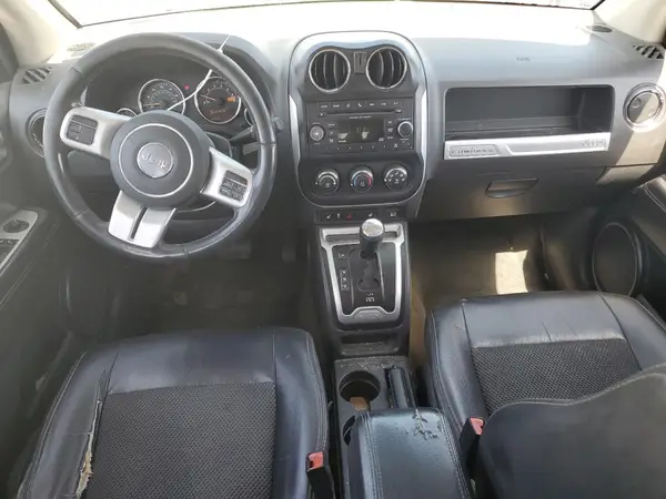 1C4NJDEB0GD63303 2016 JEEP COMPASS - Image 8