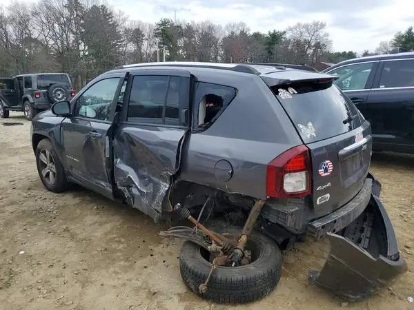 1C4NJDEB0GD724004 2016 JEEP COMPASS - Image 2