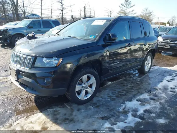 1C4NJDEB0GD733270 2016 JEEP COMPASS - Image 2