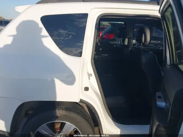 1C4NJDEB0GD733690 2016 JEEP COMPASS - Image 8
