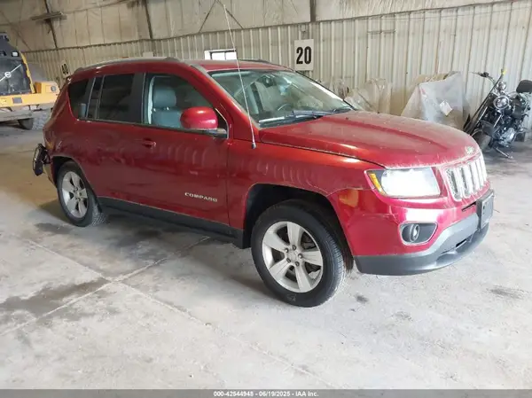 1C4NJDEB0GD759741 2016 JEEP COMPASS - Image 1