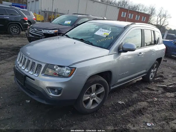 1C4NJDEB0GD772506 2016 JEEP COMPASS - Image 2