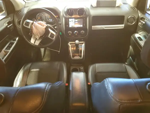 1C4NJDEB0GD785577 2016 JEEP COMPASS - Image 8
