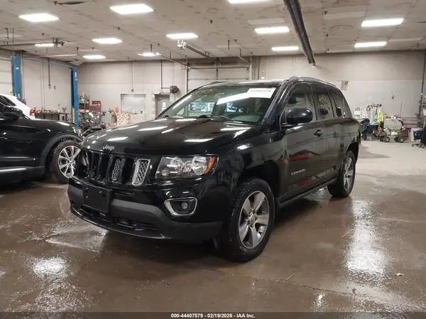 1C4NJDEB0GD793520 2016 JEEP COMPASS - Image 2