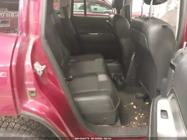 1C4NJDEB0HD105193 2017 JEEP COMPASS - Image 8