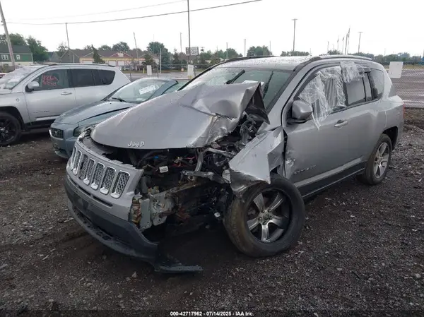 1C4NJDEB0HD108823 2017 JEEP COMPASS - Image 2