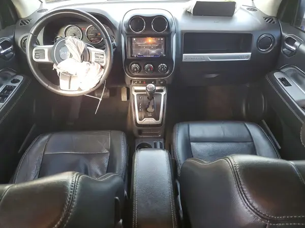 1C4NJDEB0HD111169 2017 JEEP COMPASS - Image 8