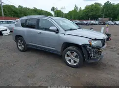 1C4NJDEB0HD112001 2017 JEEP COMPASS