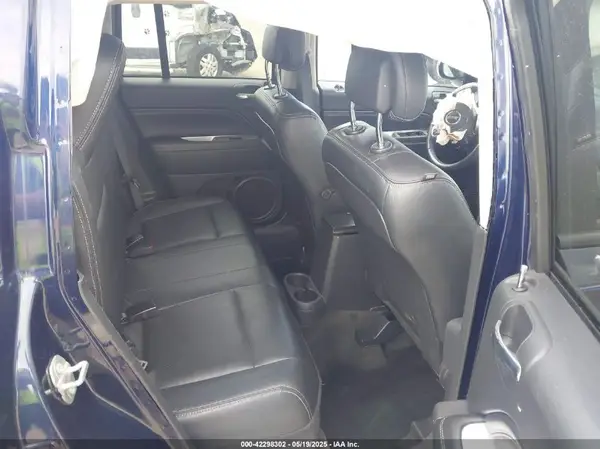 1C4NJDEB0HD113505 2017 JEEP COMPASS - Image 8