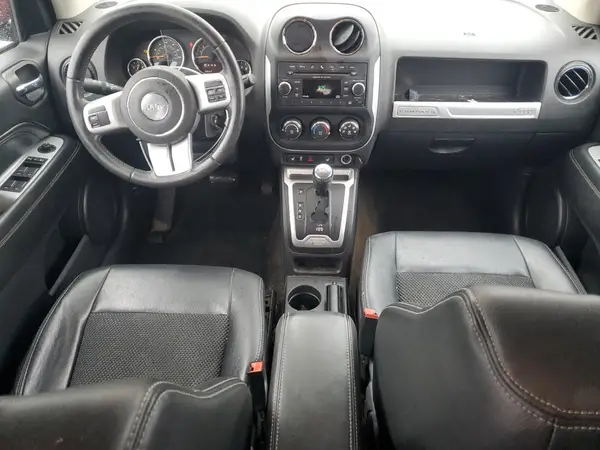 1C4NJDEB0HD113701 2017 JEEP COMPASS - Image 8