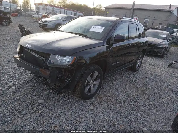 1C4NJDEB0HD127288 2017 JEEP COMPASS - Image 2
