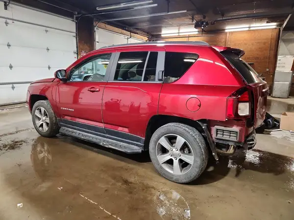 1C4NJDEB0HD139389 2017 JEEP COMPASS - Image 2