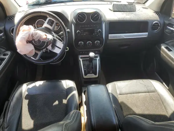1C4NJDEB0HD163479 2017 JEEP COMPASS - Image 8
