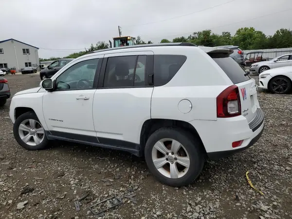 1C4NJDEB0HD170528 2017 JEEP COMPASS - Image 2