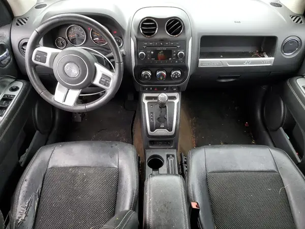 1C4NJDEB0HD170528 2017 JEEP COMPASS - Image 8