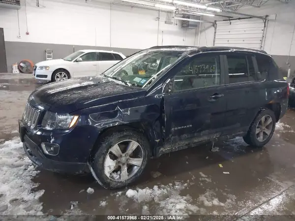 1C4NJDEB0HD176846 2017 JEEP COMPASS - Image 2
