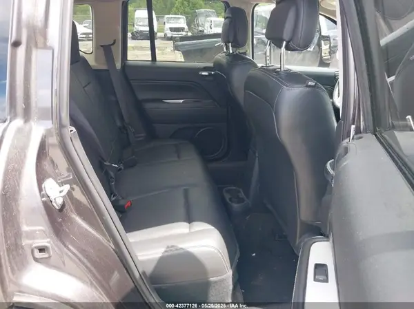 1C4NJDEB0HD188771 2017 JEEP COMPASS - Image 8