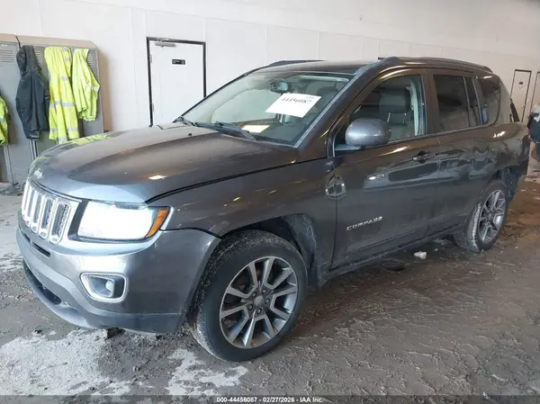 1C4NJDEB0HD190097 2017 JEEP COMPASS - Image 2