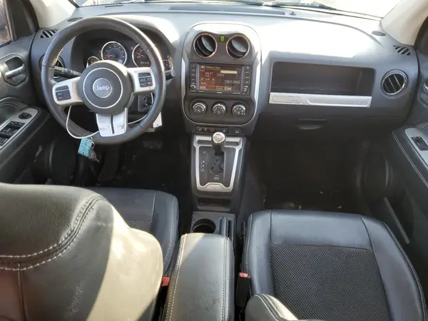 1C4NJDEB0HD204984 2017 JEEP COMPASS - Image 8