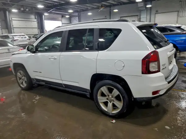 1C4NJDEB0HD205150 2017 JEEP COMPASS - Image 2