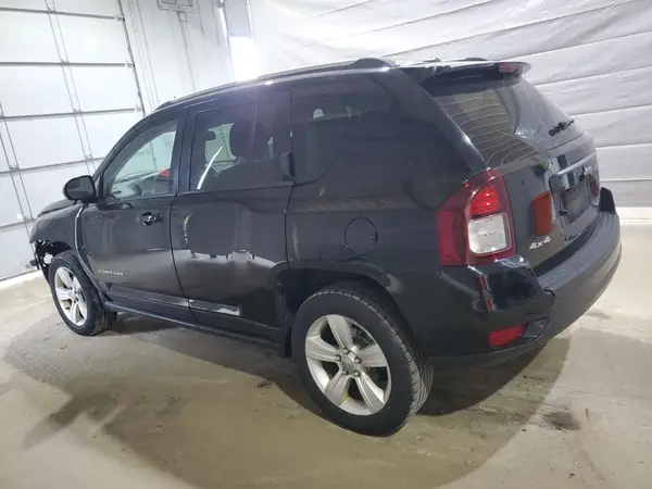 1C4NJDEB1GD586845 2016 JEEP COMPASS - Image 2
