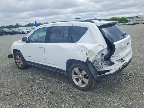 1C4NJDEB1GD617110 2016 JEEP COMPASS - Image 2
