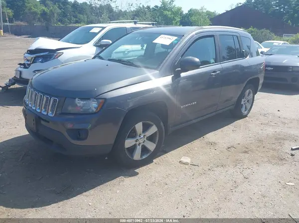 1C4NJDEB1GD619147 2016 JEEP COMPASS - Image 2