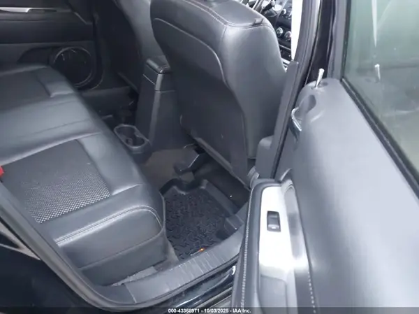 1C4NJDEB1GD638085 2016 JEEP COMPASS - Image 8
