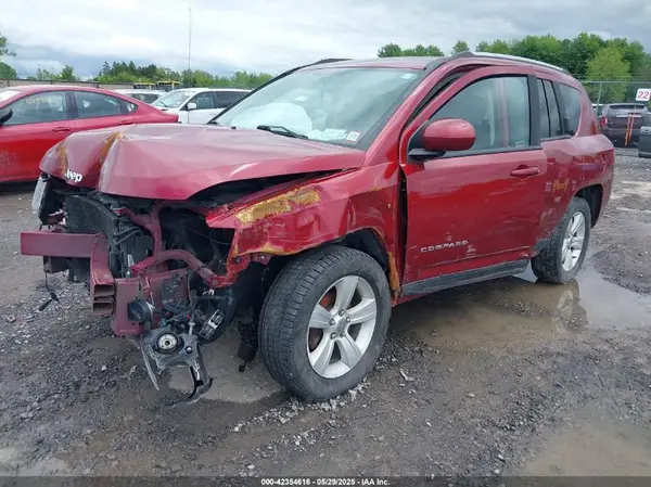 1C4NJDEB1GD663858 2016 JEEP COMPASS - Image 2