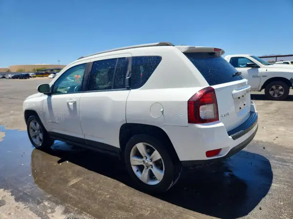 1C4NJDEB1GD704702 2016 JEEP COMPASS - Image 2