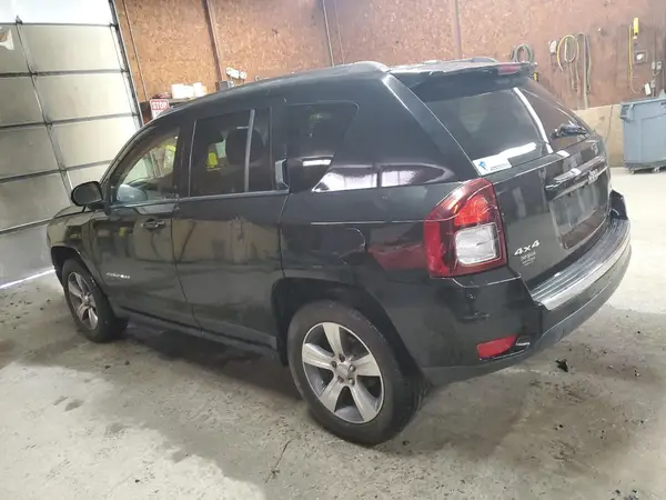 1C4NJDEB1GD709561 2016 JEEP COMPASS - Image 2