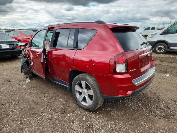 1C4NJDEB1GD730135 2016 JEEP COMPASS - Image 2
