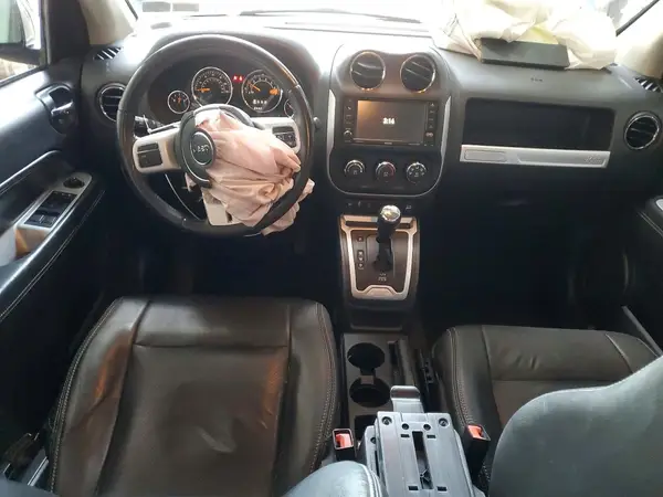 1C4NJDEB1GD765712 2016 JEEP COMPASS - Image 8