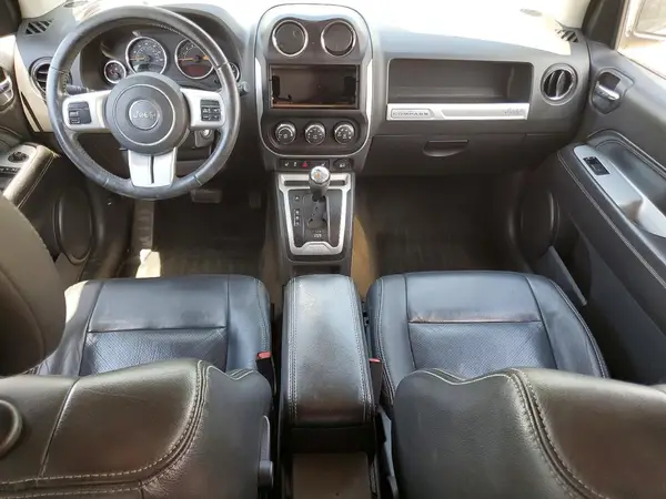 1C4NJDEB1GD775527 2016 JEEP COMPASS - Image 8