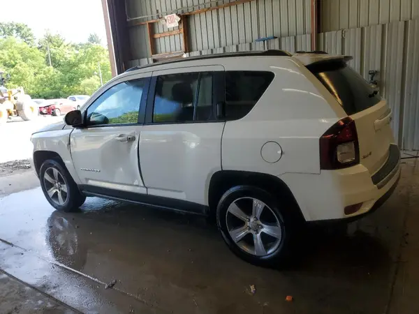 1C4NJDEB1GD775897 2016 JEEP COMPASS - Image 2