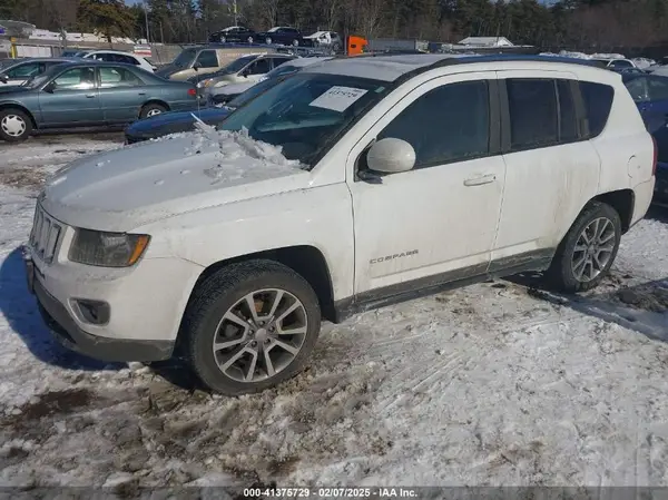 1C4NJDEB1GD797219 2016 JEEP COMPASS - Image 2