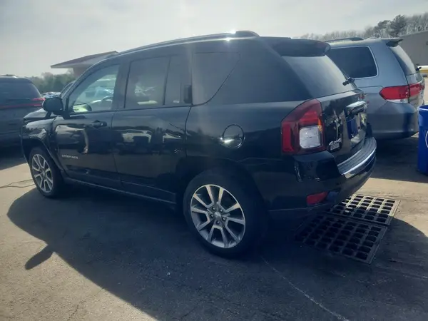 1C4NJDEB1GD799049 2016 JEEP COMPASS - Image 2