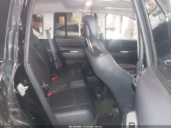 1C4NJDEB1HD100195 2017 JEEP COMPASS - Image 8