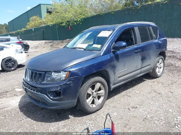 1C4NJDEB1HD106160 2017 JEEP COMPASS - Image 2