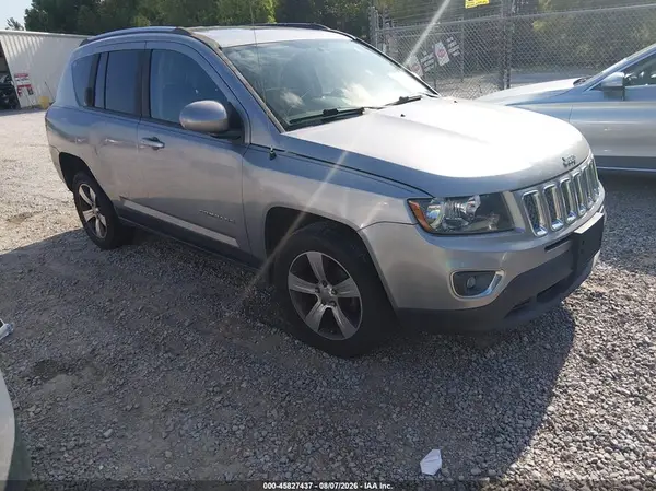 1C4NJDEB1HD107583 2017 JEEP COMPASS - Image 1