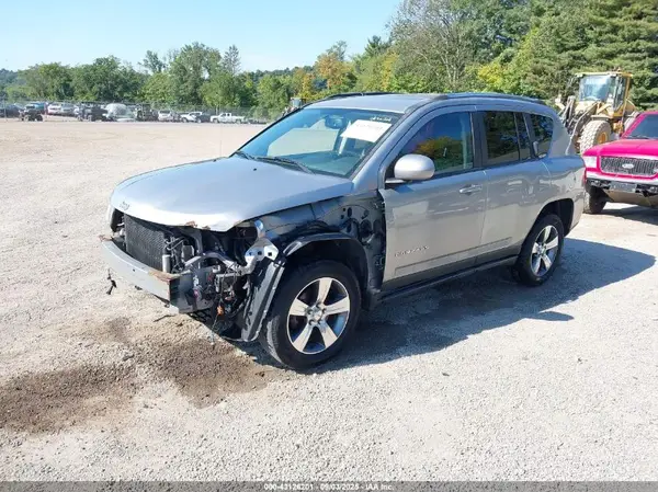 1C4NJDEB1HD126537 2017 JEEP COMPASS - Image 2