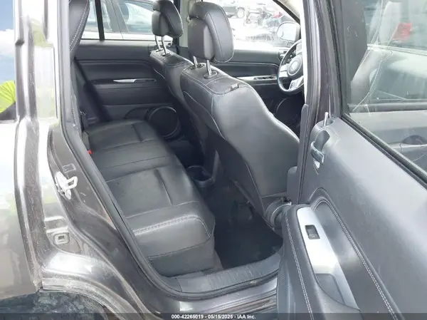 1C4NJDEB1HD126666 2017 JEEP COMPASS - Image 8