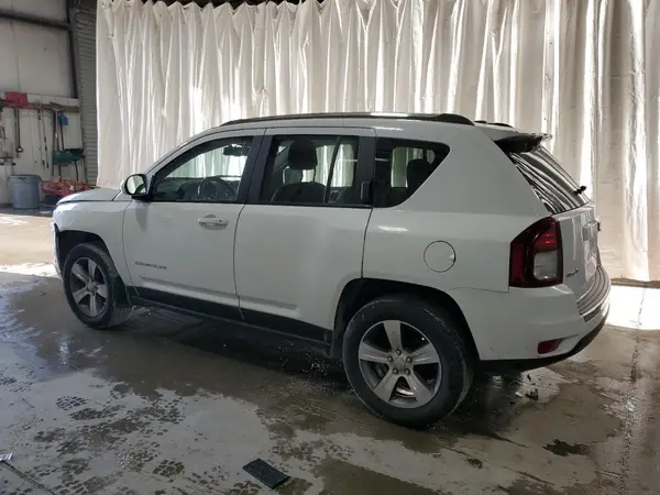 1C4NJDEB1HD128126 2017 JEEP COMPASS - Image 2