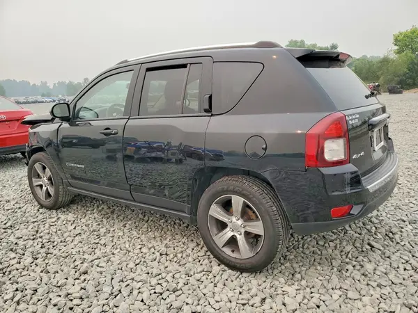 1C4NJDEB1HD128904 2017 JEEP COMPASS - Image 2