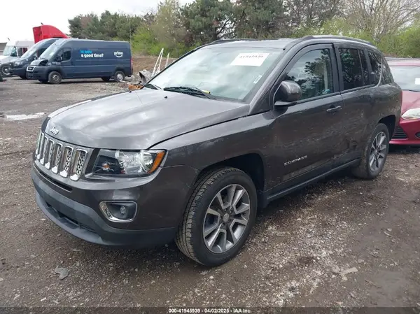 1C4NJDEB1HD139854 2017 JEEP COMPASS - Image 2