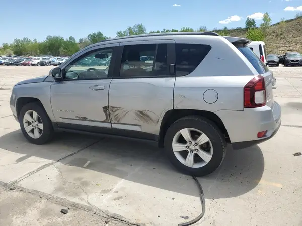 1C4NJDEB1HD153463 2017 JEEP COMPASS - Image 2