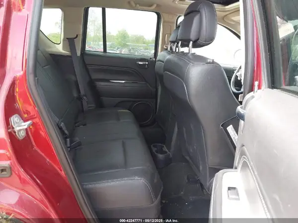 1C4NJDEB1HD154760 2017 JEEP COMPASS - Image 8
